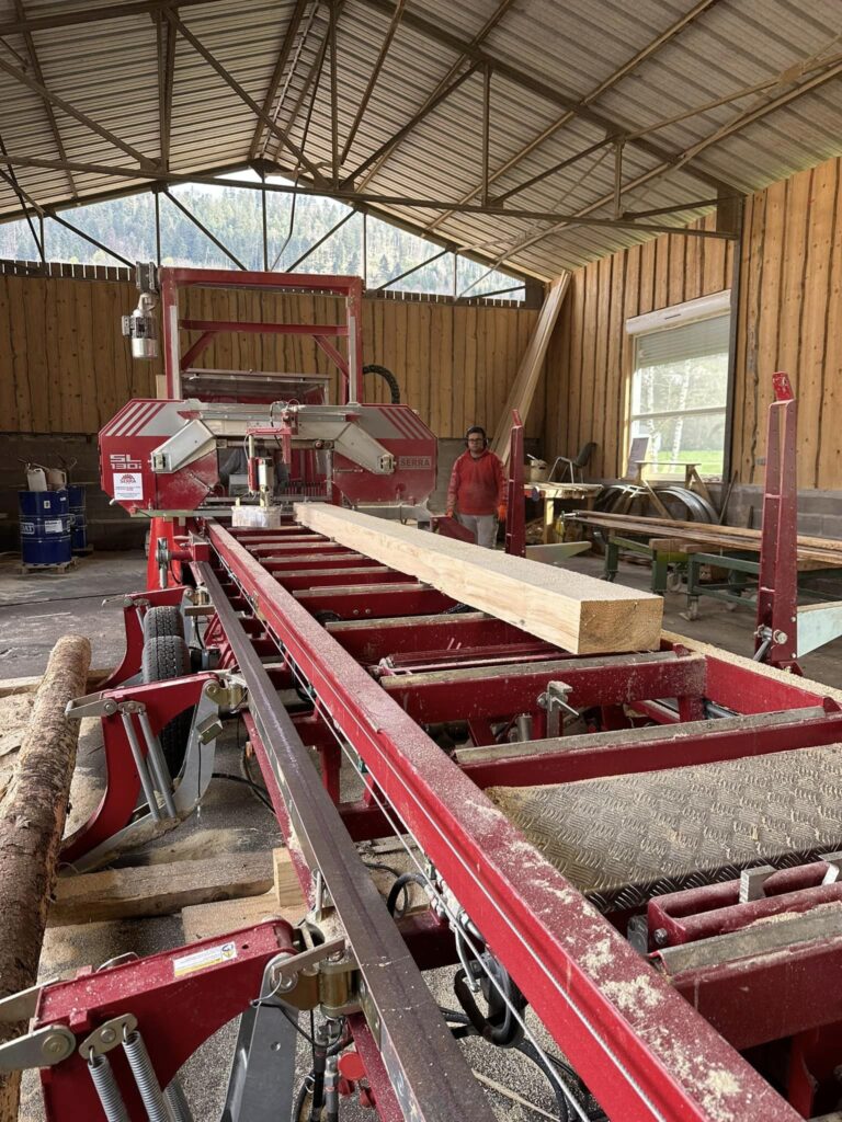 Scierie SERRA BAVARIA SL130i en action 3